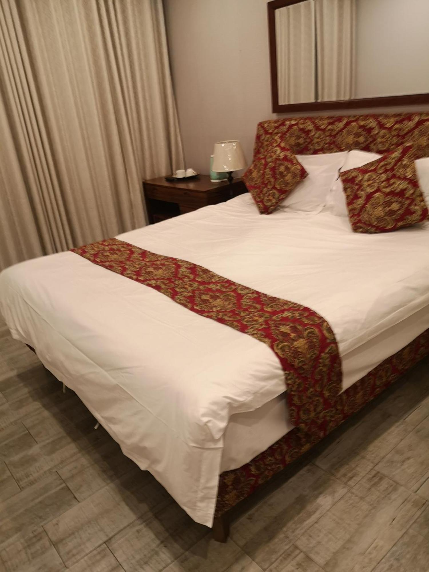 Lotus Guest House Johannesbourg Extérieur photo